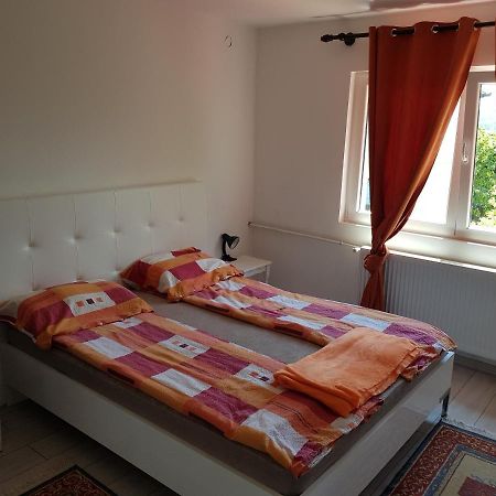 Apartman Venera Lägenhet Sarajevo Exteriör bild