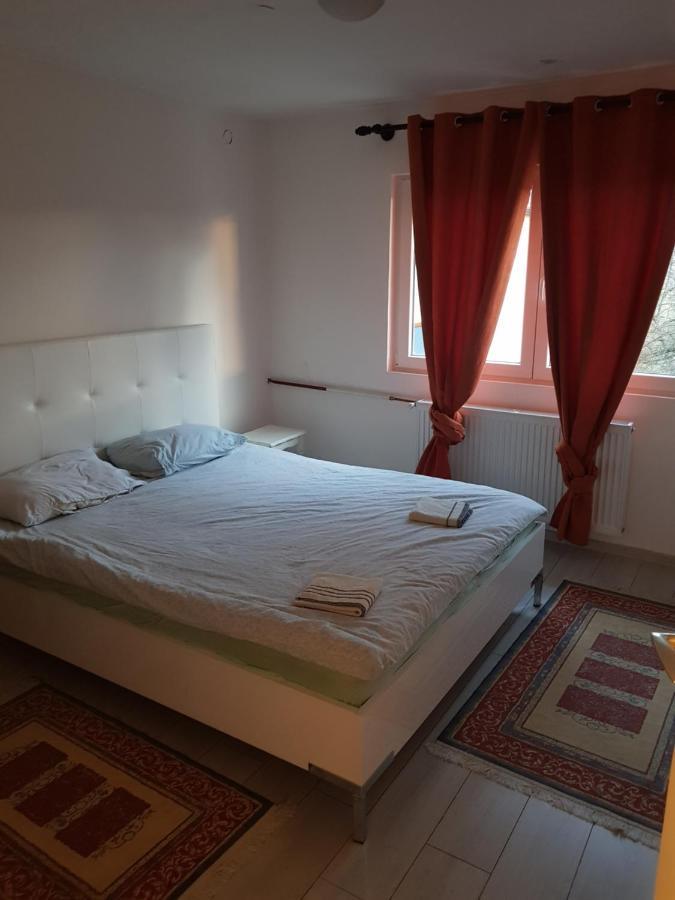 Apartman Venera Lägenhet Sarajevo Exteriör bild